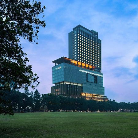 Trembesi Hotel Serpong Exteriér fotografie