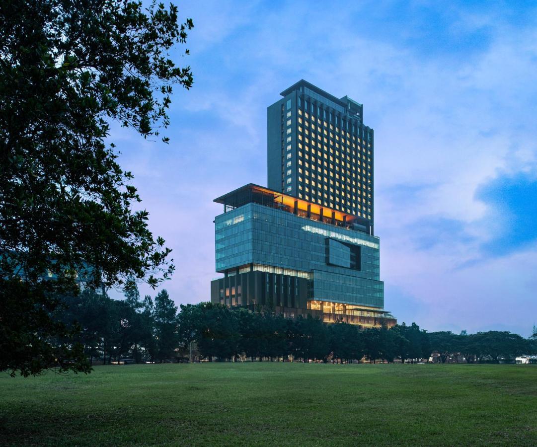 Trembesi Hotel Serpong Exteriér fotografie