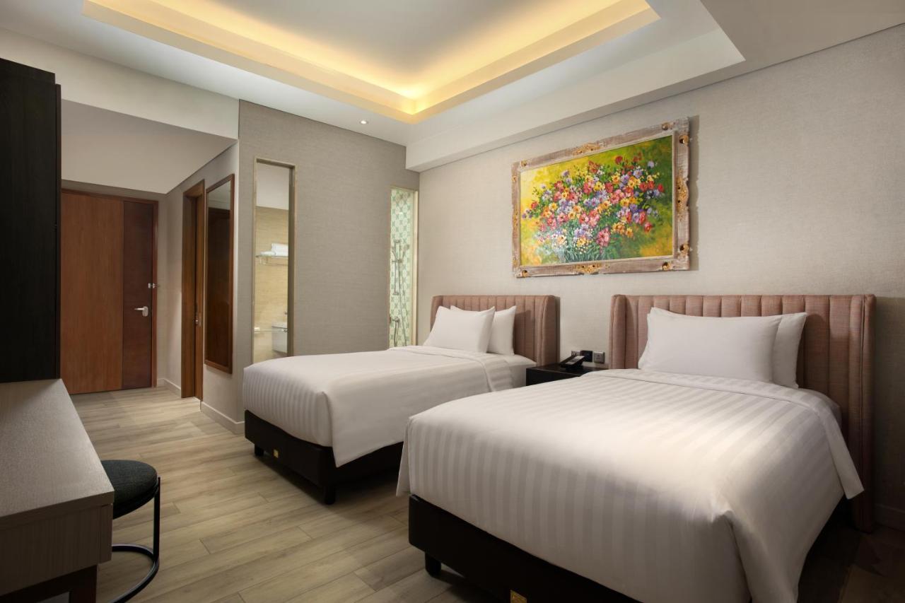 Trembesi Hotel Serpong Exteriér fotografie