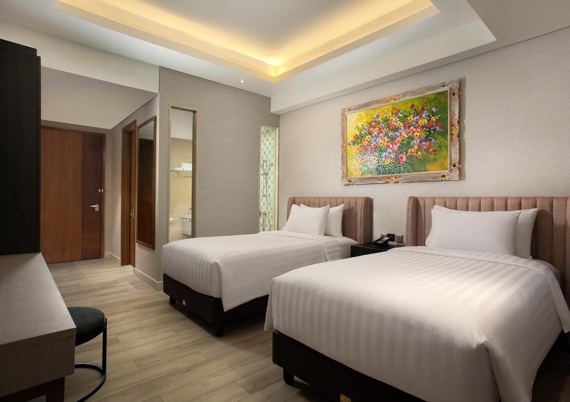 Trembesi Hotel Serpong Exteriér fotografie